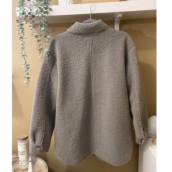 JOIE Teddy/Sherpa Jacket - Picture 2 of 4